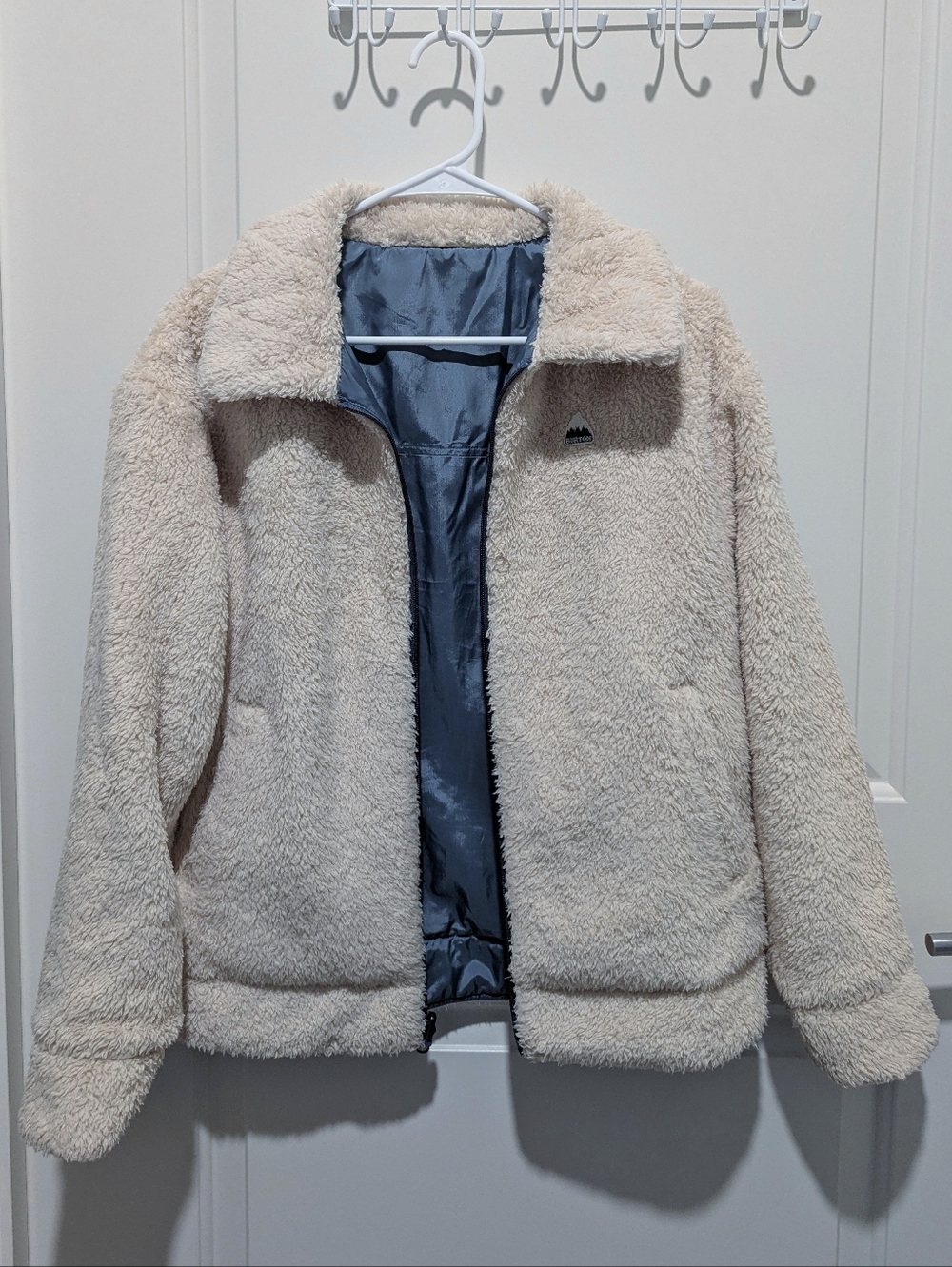 Burton Lynx Reversible Cream Sherpa Teddy Jacket with Blue Windbreaker